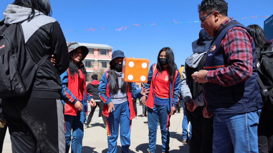 Desde lo lúdico, las y los adolescentes accedieron a información sobre salud sexual y reproductiva.