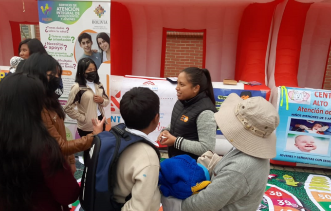 Personal de salud capacita a jóvenes y adolescentes en la Red de Salud Los Andes