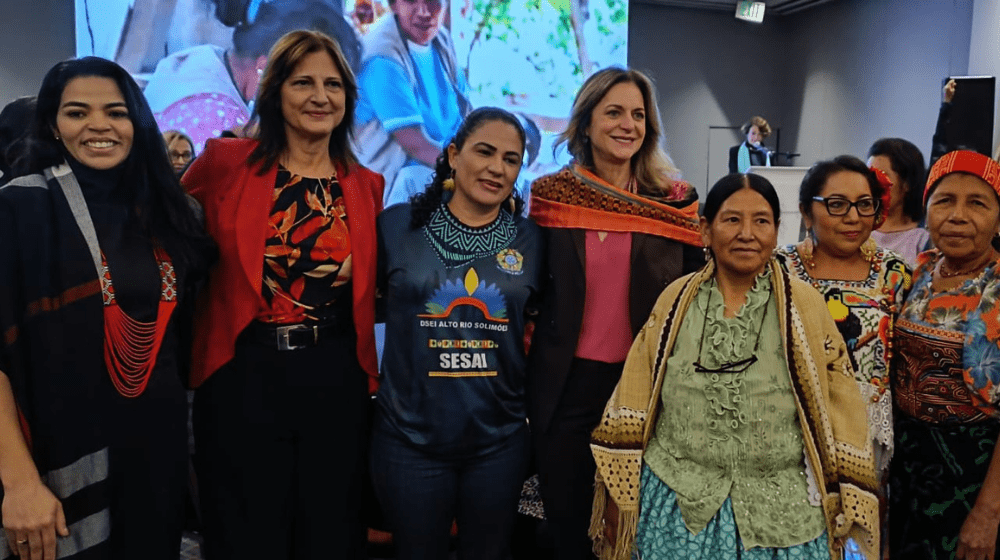 Ana Choque la partera boliviana en el Simposio Regional Intercultural de las Américas sobre Salud Materna de Mujeres Indígenas.