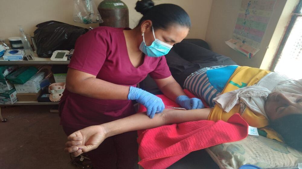 Eveluz Vallejos - enfermera obstetriz en Monteagudo Chuquisaca