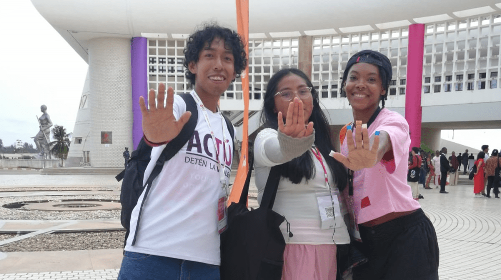 Óscar López representante de Bolivia en el Diálogo Mundial de la Juventud desarrollado en Cotonú, Benín.