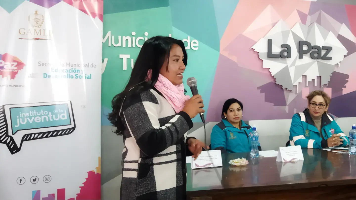 Jóvenes del macrodistrito de Cotahuma impulsan la transformación de los servicios de salud